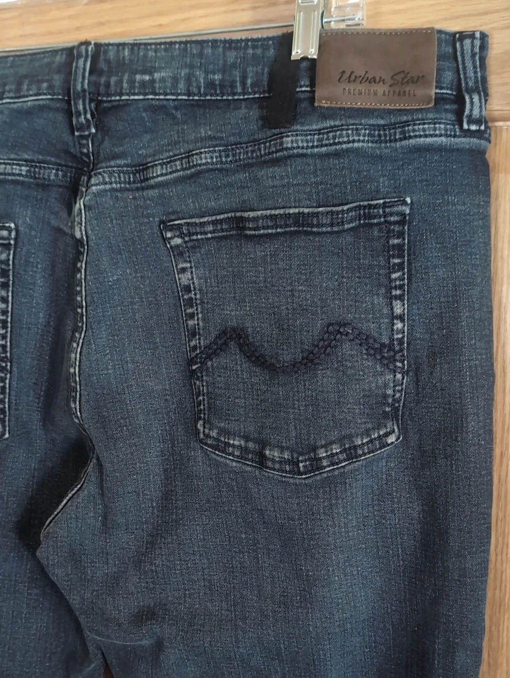 NWOT Sz 40/32 Urban Star Straight-Leg Men's Jeans in Dark Blue Wash